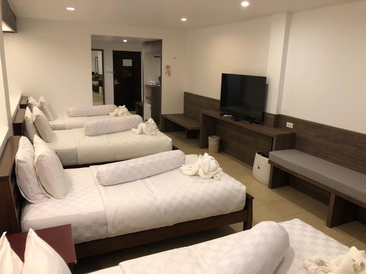 Baantalay Thungwualaen Hotel Pathiu Bagian luar foto
