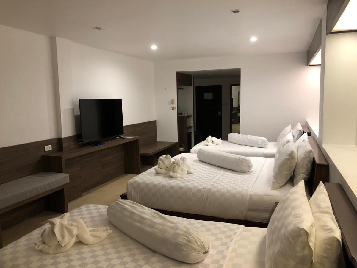 Baantalay Thungwualaen Hotel Pathiu Bagian luar foto