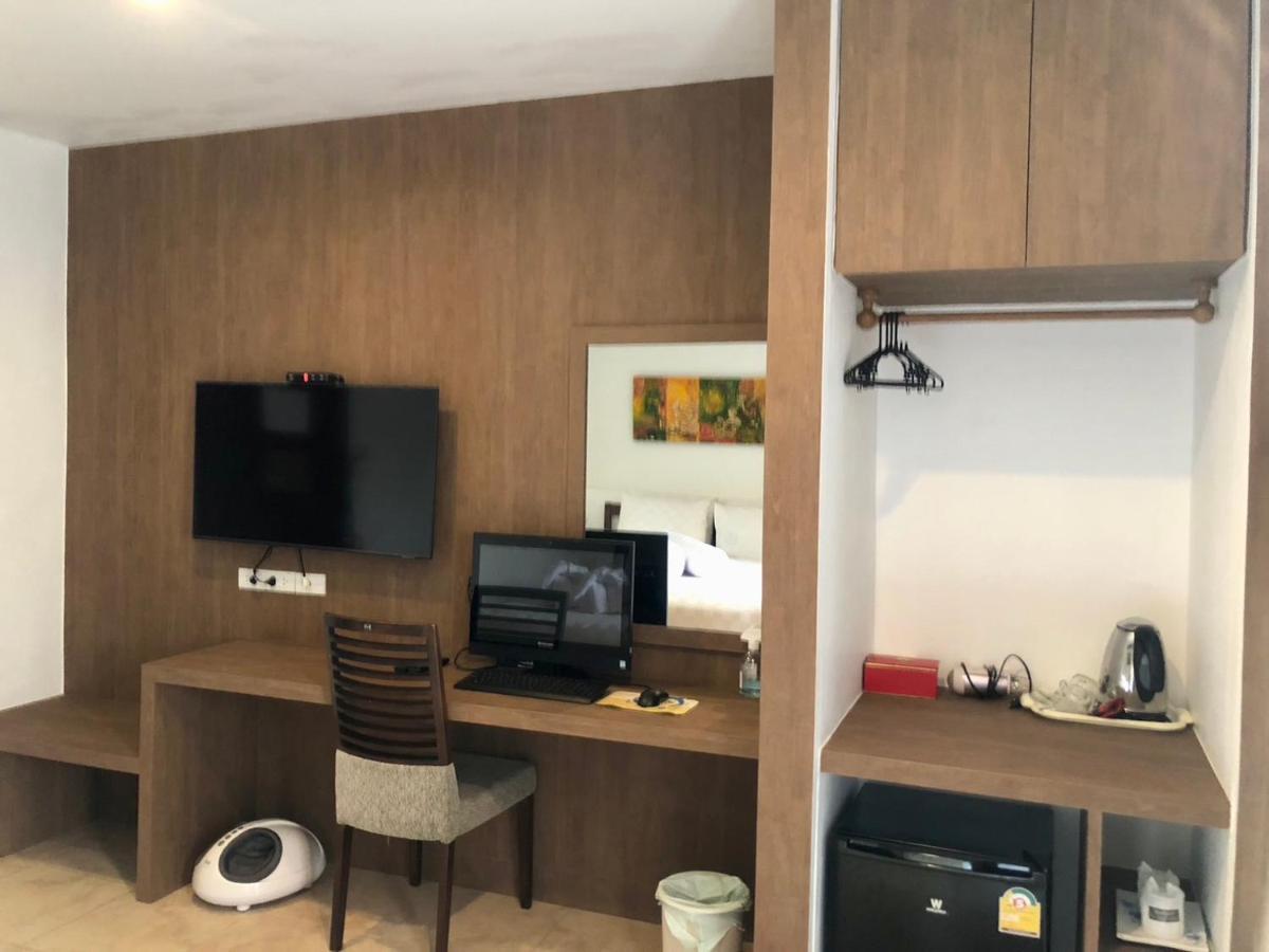 Baantalay Thungwualaen Hotel Pathiu Bagian luar foto