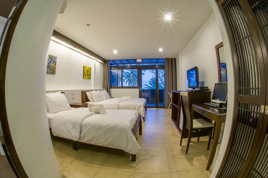 Baantalay Thungwualaen Hotel Pathiu Bagian luar foto